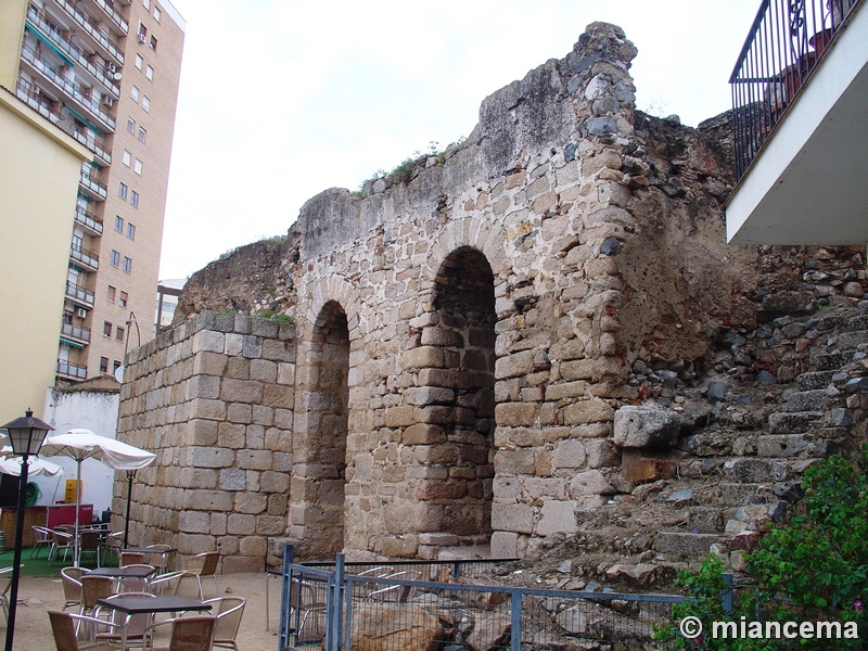 Muralla urbana de Mérida