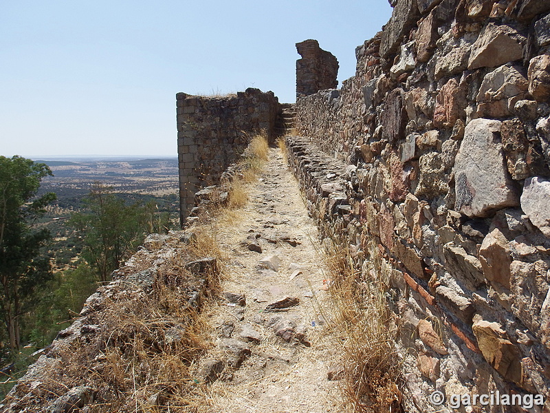 Muralla urbana de Alburquerque