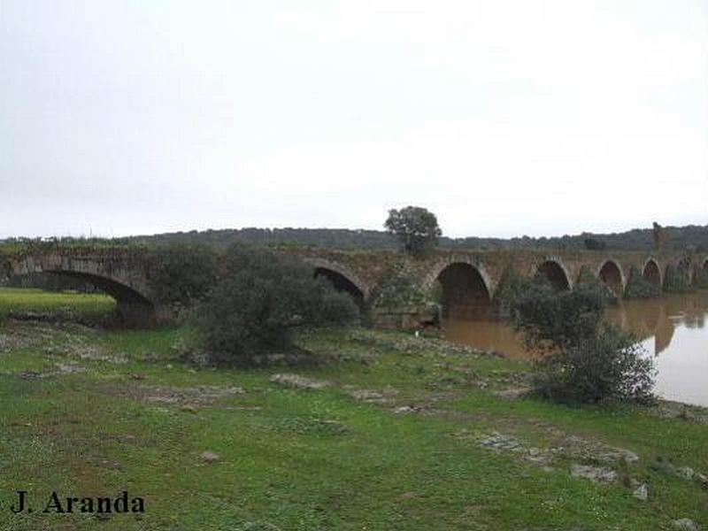 Puente de Ayuda