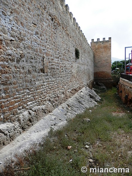 Muralla medieval de Alcúdia