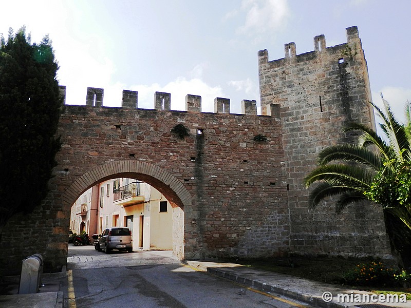 Muralla medieval de Alcúdia