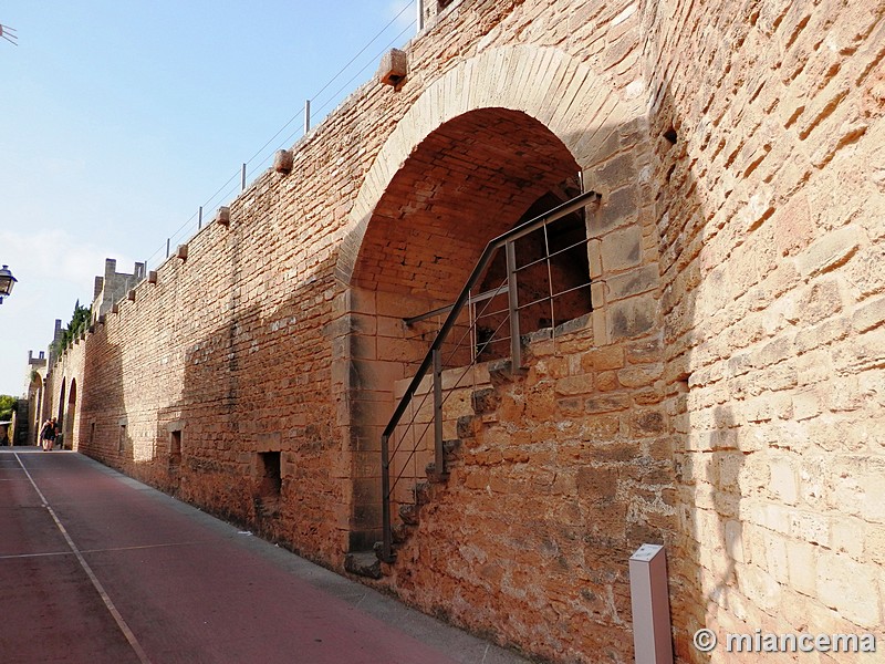 Muralla medieval de Alcúdia