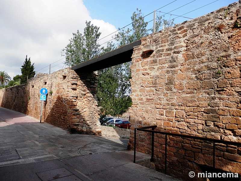 Muralla medieval de Alcúdia