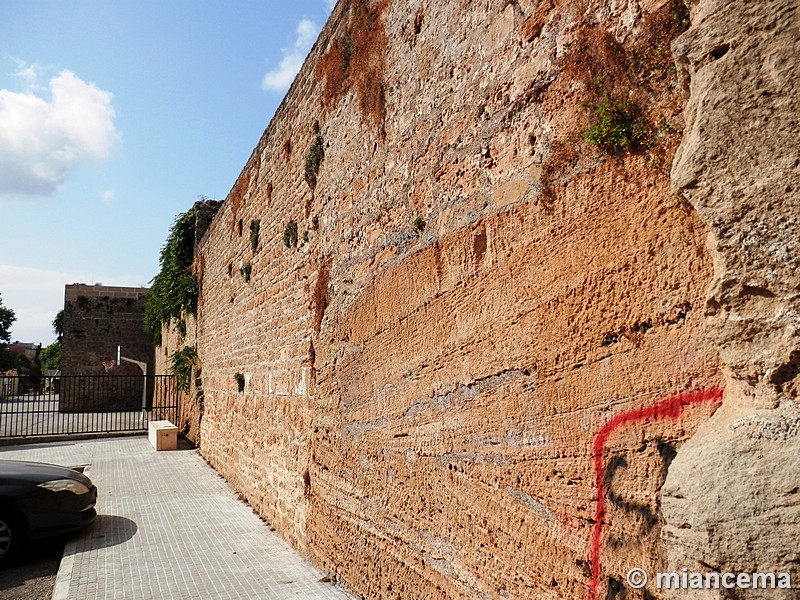 Muralla medieval de Alcúdia