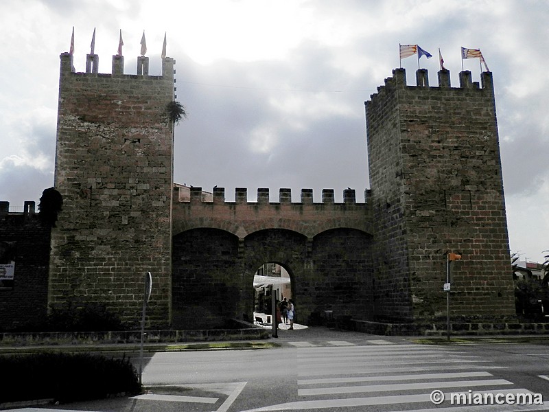 Muralla medieval de Alcúdia