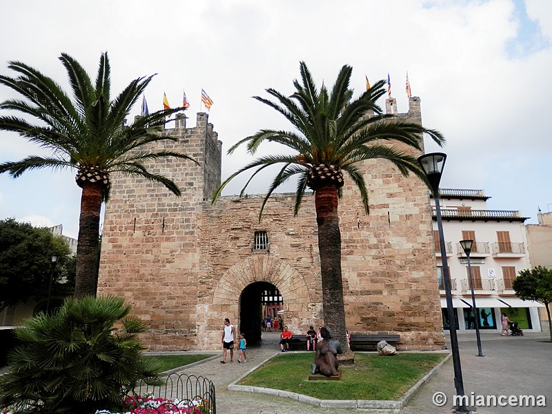 Muralla medieval de Alcúdia