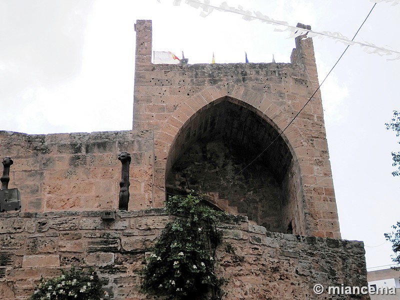 Muralla medieval de Alcúdia