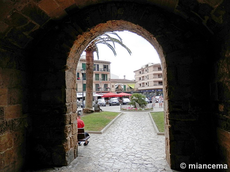 Muralla medieval de Alcúdia