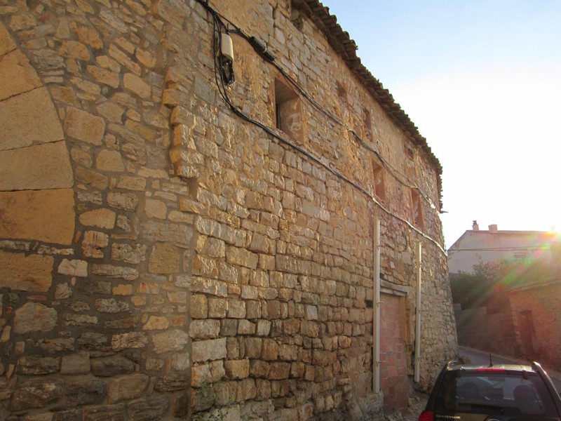 Muralla urbana de Llacuna