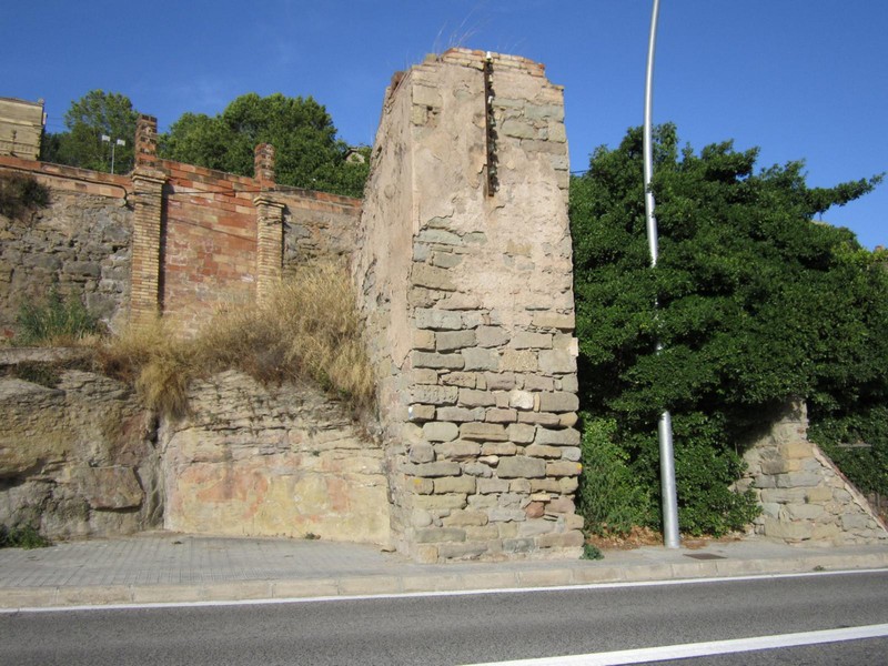 Muralla urbana de Manresa