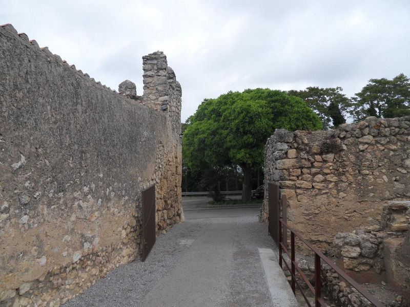 Muralla urbana de Olèrdola