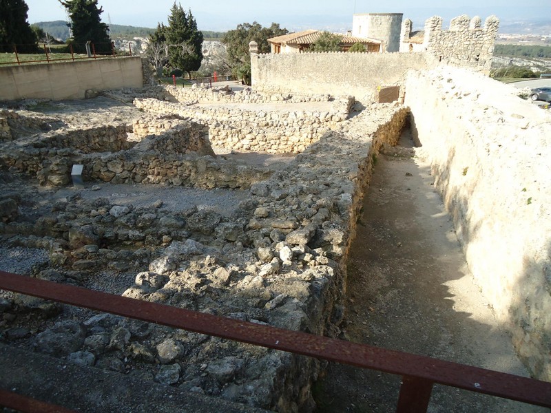 Muralla urbana de Olèrdola