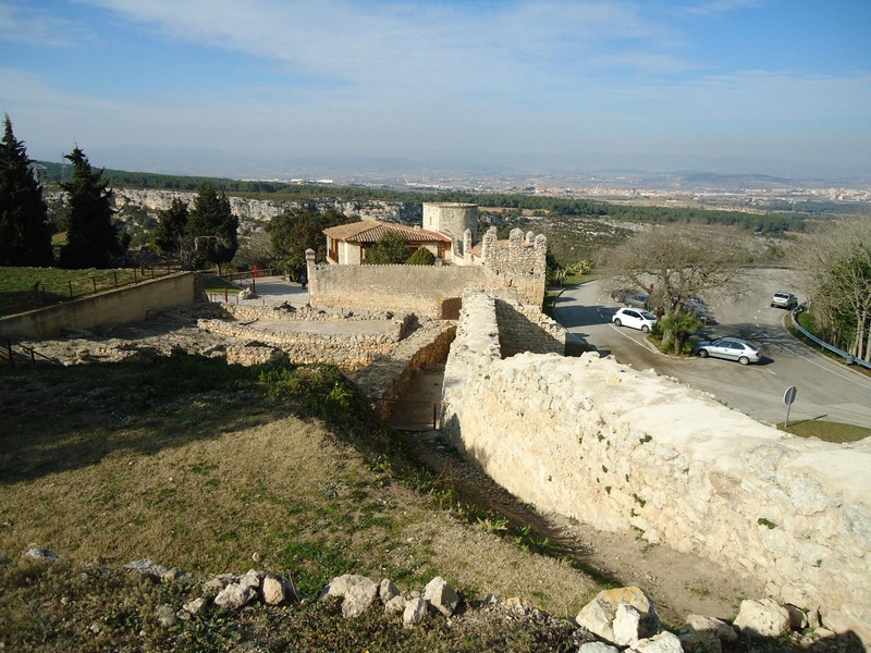 Muralla urbana de Olèrdola