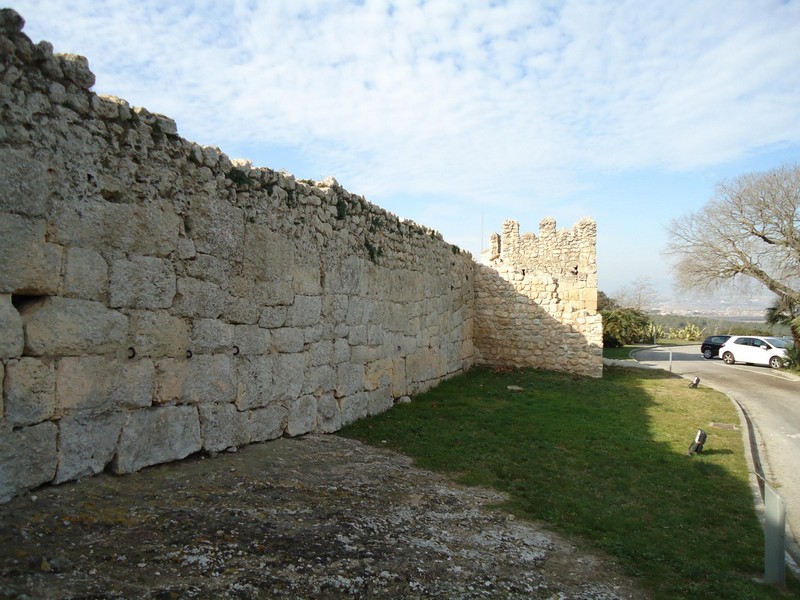 Muralla urbana de Olèrdola