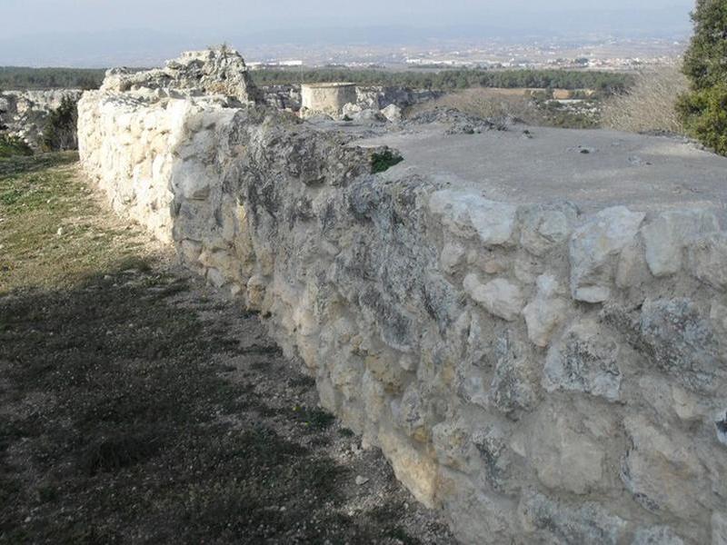 Muralla urbana de Olèrdola