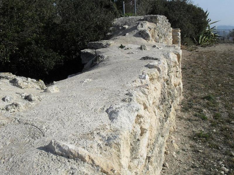 Muralla urbana de Olèrdola