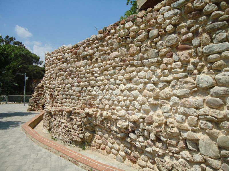 Muralla urbana de Caldes de Montbui