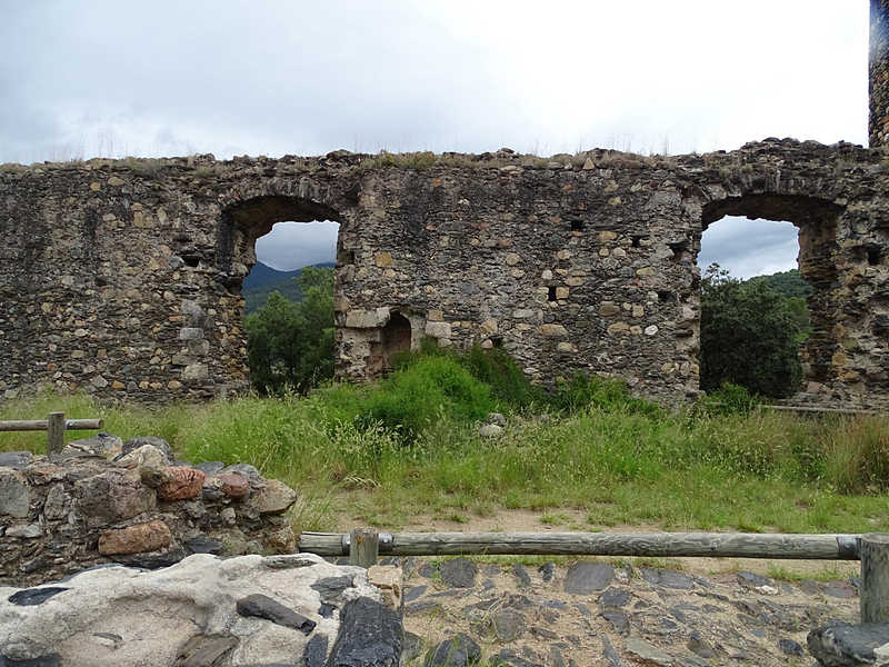 Castillo de Montclús