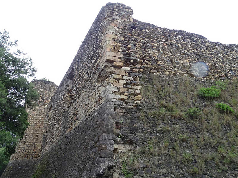 Castillo de Montclús