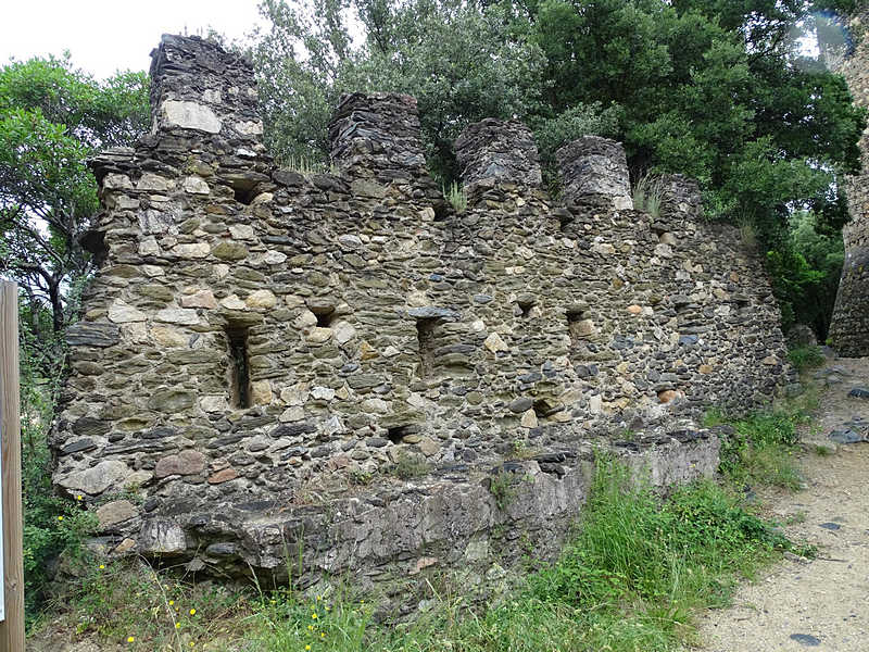 Castillo de Montclús