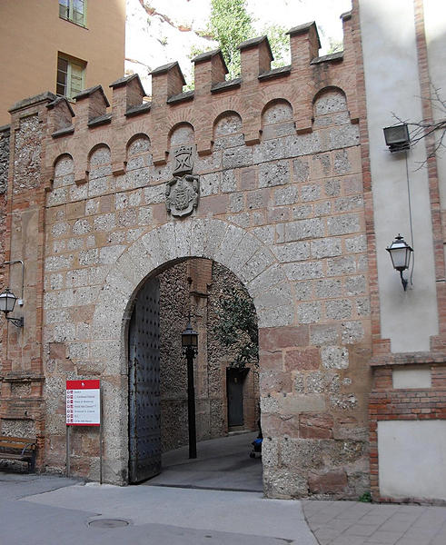 Muralla del Monasterio Montserrat