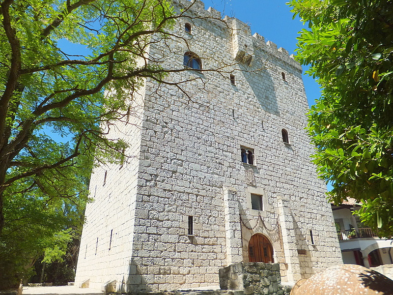 Torre de Albillos