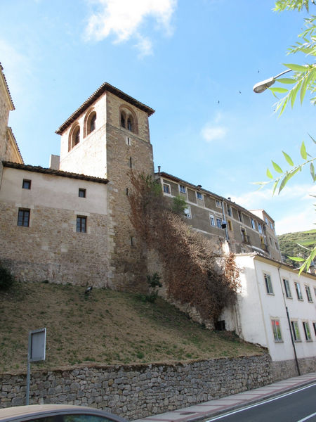 Muralla urbana de Oña