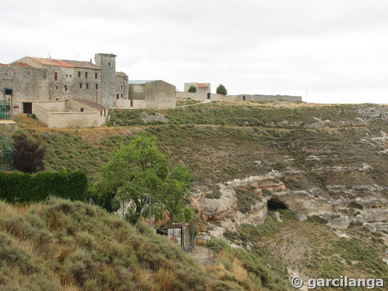 Muralla urbana de Haza