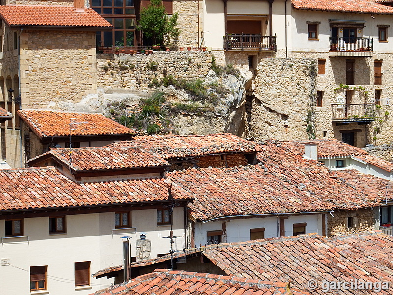 Muralla urbana de Frías