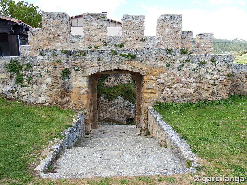 Muralla urbana de Frías