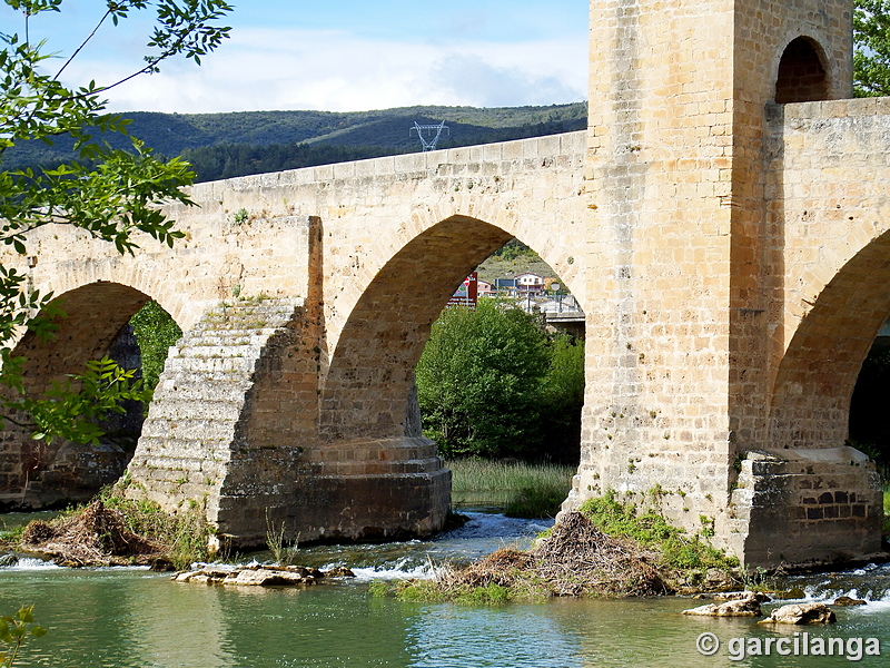 Puente fortificado de Frías