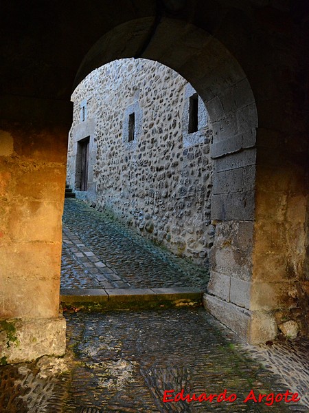 Muralla urbana de Medina de Pomar