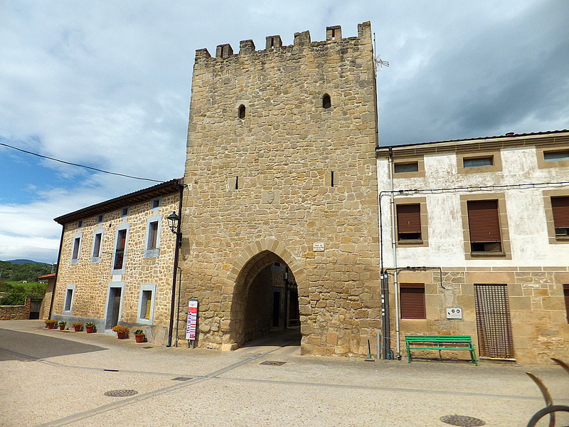 Muralla urbana de Santa Gadea del Cid