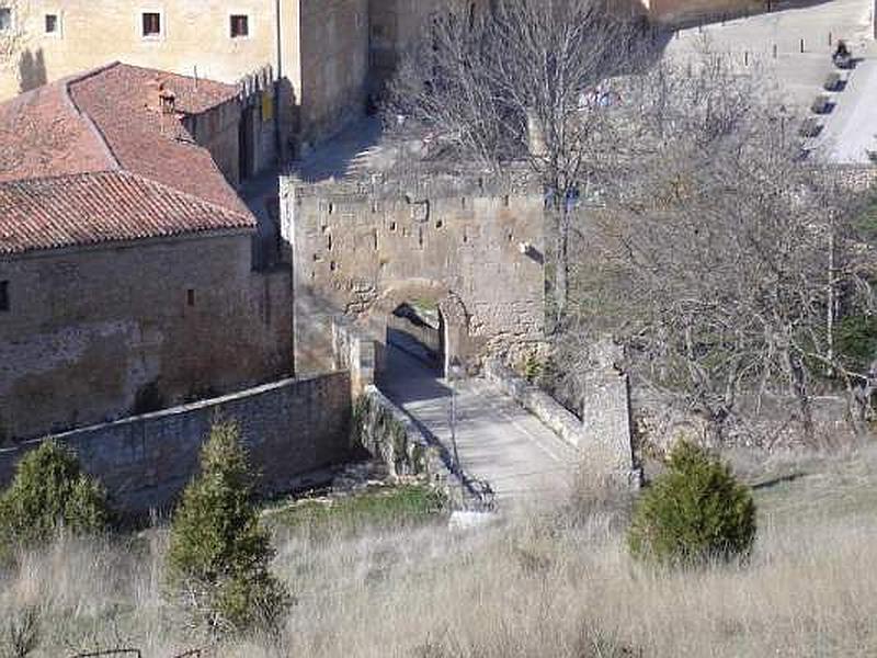 Muralla urbana de Santo Domingo de Silos