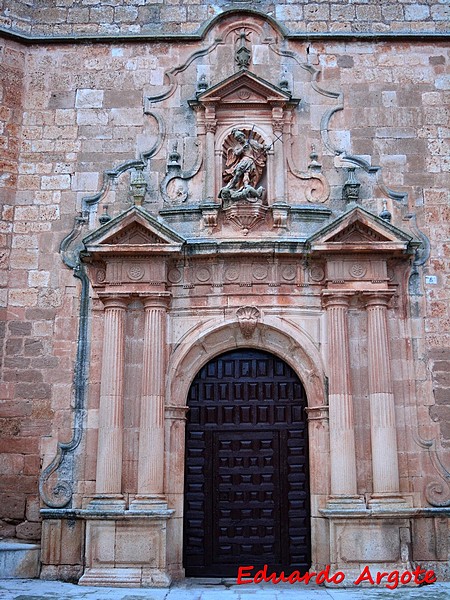 Iglesia fortificada de San Miguel