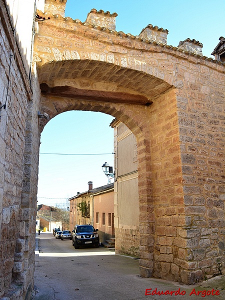 Muralla urbana de Pampliega