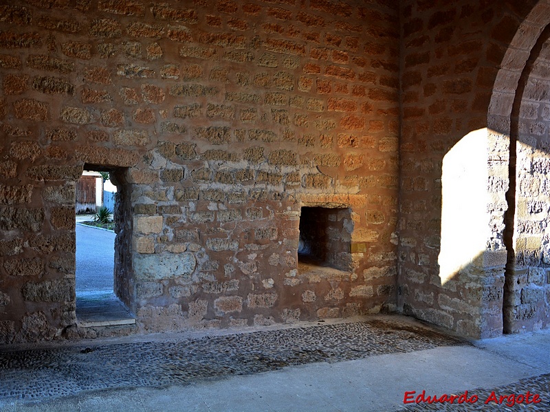 Muralla urbana de Santa María del Campo