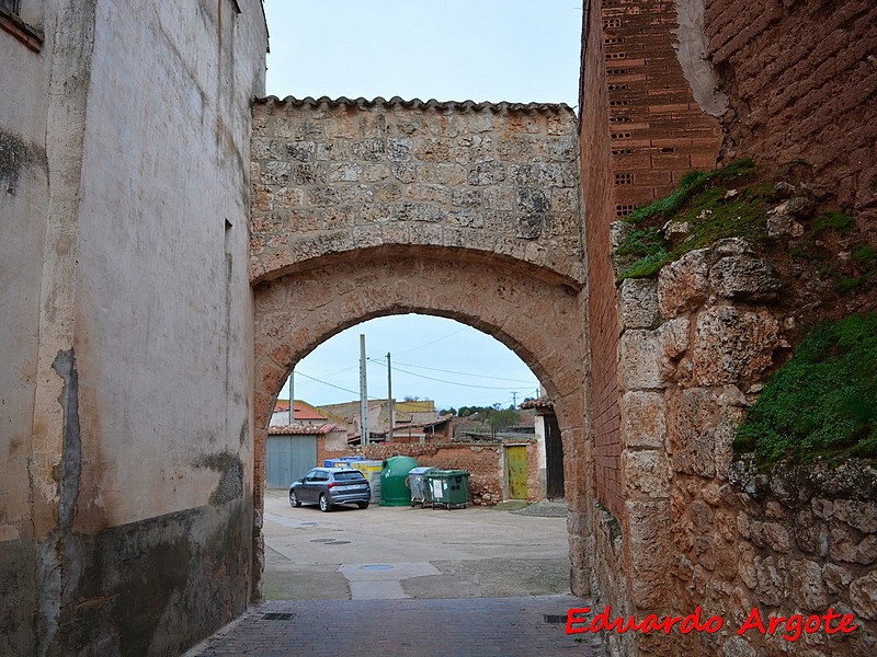 Puerta de la Fuente