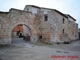 Puerta de la Fuente