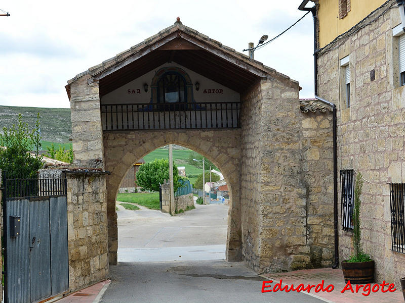 Puerta de San Antón