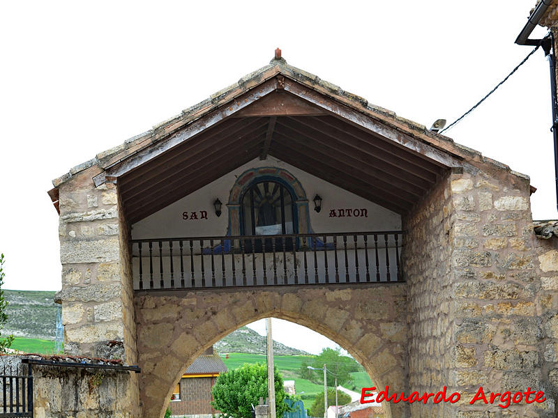 Puerta de San Antón