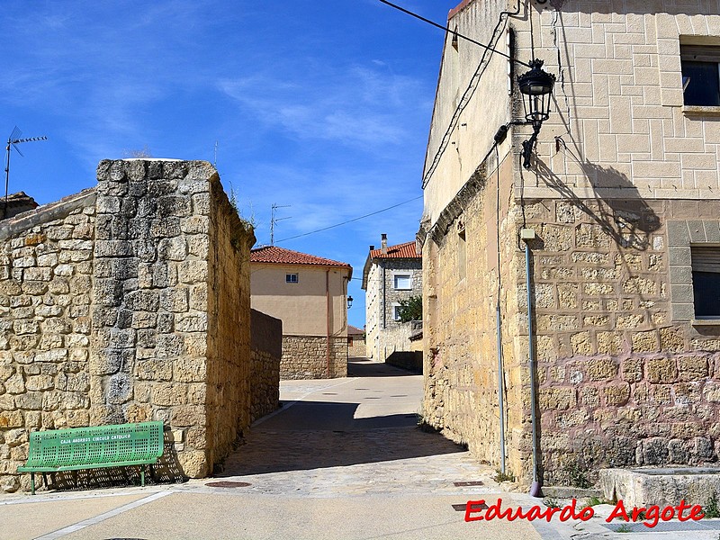 Puerta del Barrio de San Millán