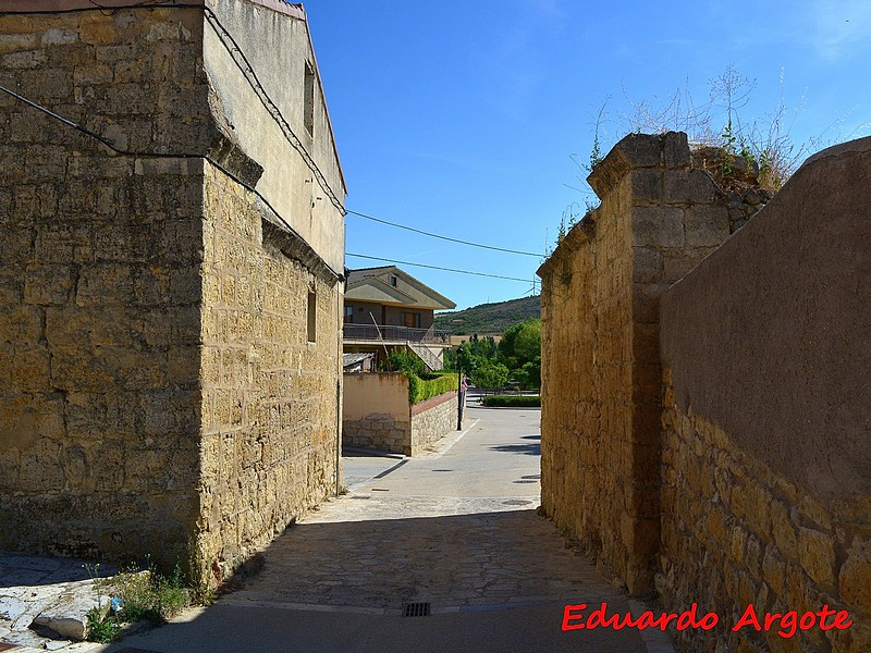 Puerta del Barrio de San Millán