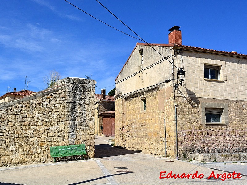 Muralla urbana de Los Balsares