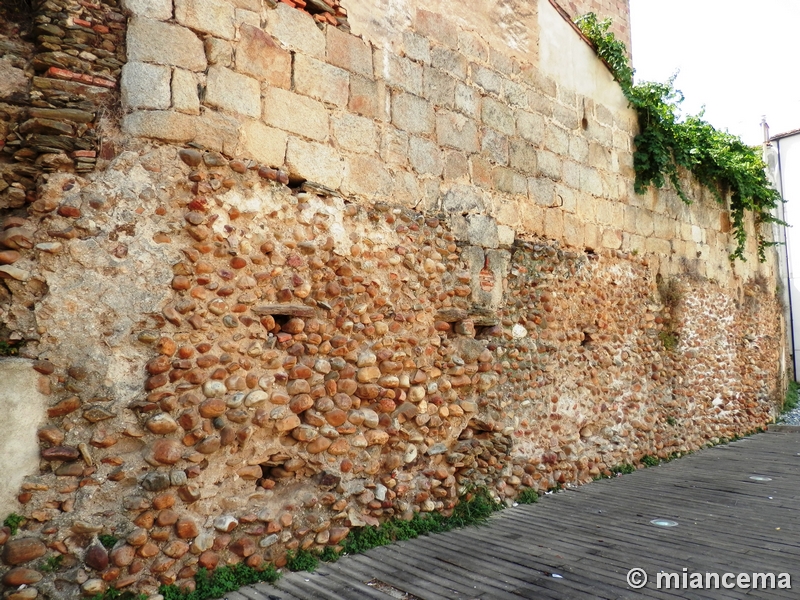 Castillo de los Duques de Alba