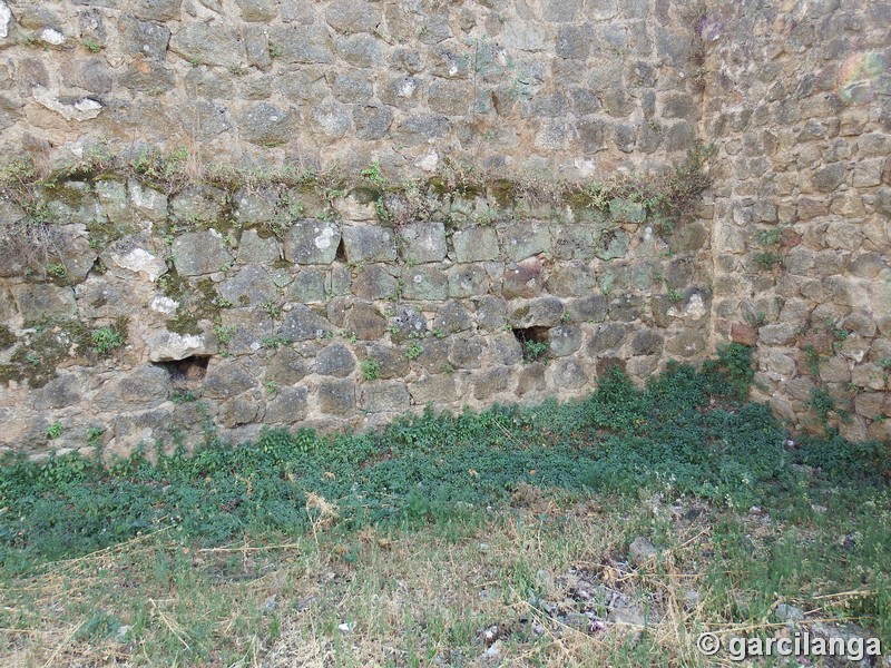 Castillo de Santibáñez el Alto