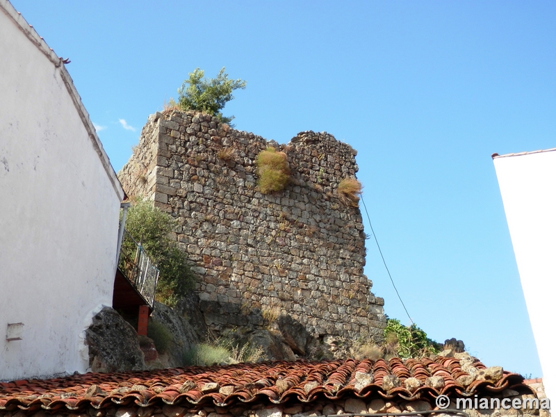 Castillo de Santibáñez el Alto