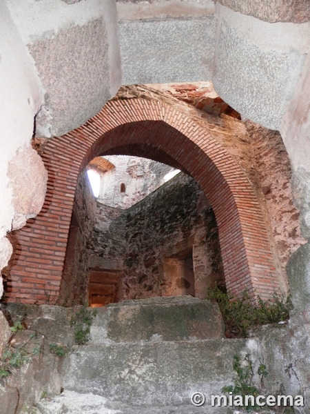 Castillo de Belvís de Monroy