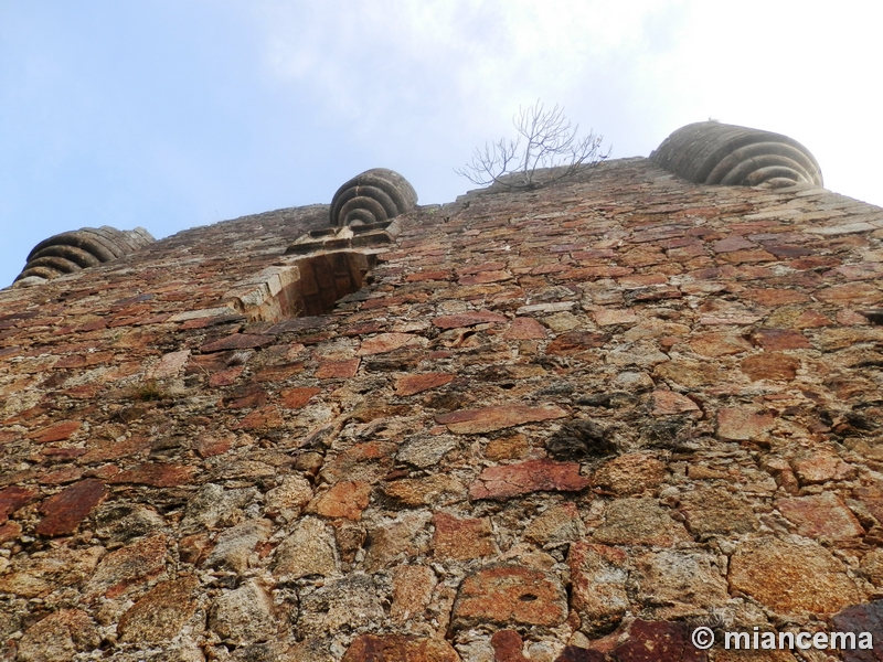 Castillo de Valverde de la Vera