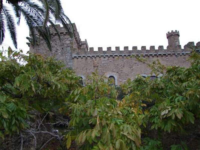 Castillo palacio de las Seguras